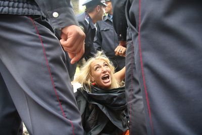  FEMEN  