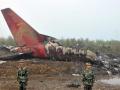 Крушение самолета в Китае (ФОТО)