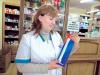 Фармацевт артёмовской аптеки "Акация-2" Елена Гамий рекомендует недорогой, но точный спиртовой градусник привычного дизайна.