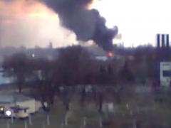 Грандиозный пожар: горят украинские танки и взрываются боекомплекты (ВИДЕО)