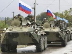 Тымчук: "Российские войска подтягиваются к границе. Дан приказ на вторжение"