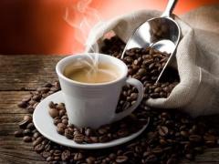 Ученые доказали, что любители  кофе увеличивают себе шансы прожить долгую и счастливую жизнь