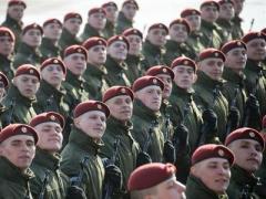В Дебальцево прибыли российские нацгвардейцы - бороться с дезертирством боевиков