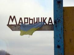 В Марьинке снаряд боевиков попал в частный дом