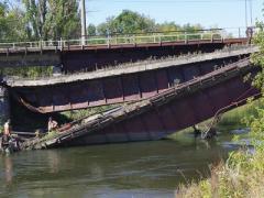 Кабмин выделил 88 млн гривен на восстановление мостов в Донецкой области