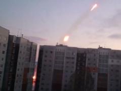 Дончане опубликовали видео обстрелов реактивной артиллерии российских "ихтамнетов" (ВИДЕО)