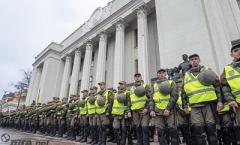 "Охранять хлам не намерены": Аваков отозвал силовиков из-под Рады