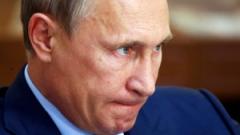 У Путина сдали "принципиальные" позиции: РФ согласна обсуждать обмен захваченных моряков Украины - Песков