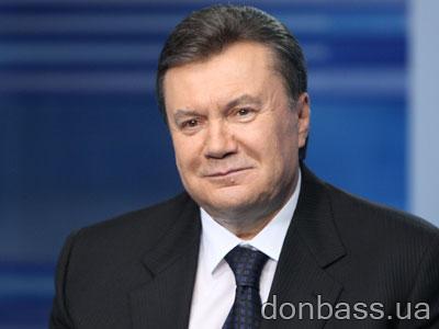 Виктор Янукович проголосовал "за стабильность и сильную Украину"