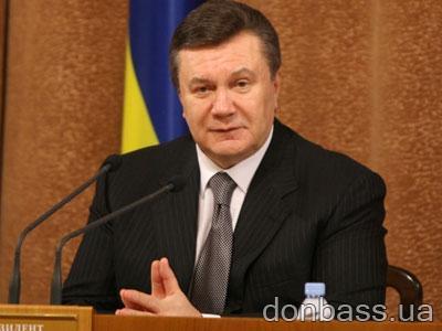 Рекорд? За два дня Янукович подписал 224 распоряжения и два Указа