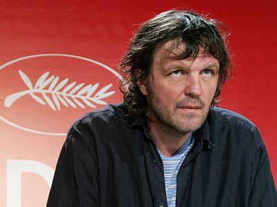 http://donbass.ua/multimedia/images/news/original/2010/10/11/emir_kusturica.jpg