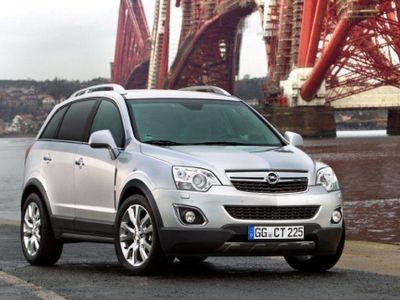 Opel Antara.