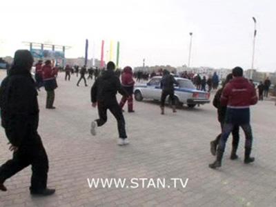 Забастовка в Казахстане переросла в беспорядки: по митингующим открыли огонь (ВИДЕО)