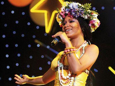Номер Гайтаны на "Евровидении-2012" назвали "Вспышкой цветов" (ВИДЕО)