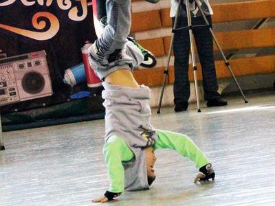    ,      B-boy , ,            -.