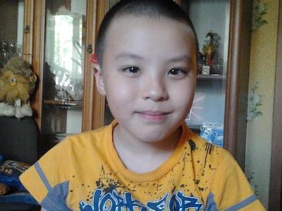 Девятилетний Олежка молит о помощи. Помогите победить рак