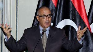 Главу правительства Ливии похитили из номера отеля