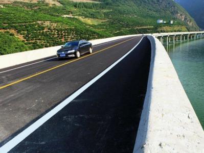 В Китае построили "экологическое шоссе"