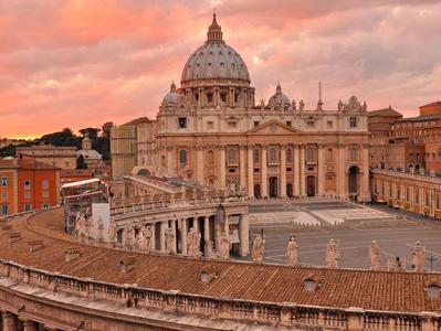 Канонизация - вещь недешевая: за причисление к лику святых в Ватикане берут 750 тысяч евро