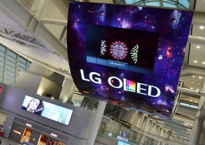 LG   OLED-