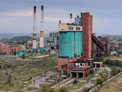 Из-за отсутствия сырья Донецкий металлургический остановил остановил работу еще одной домны 