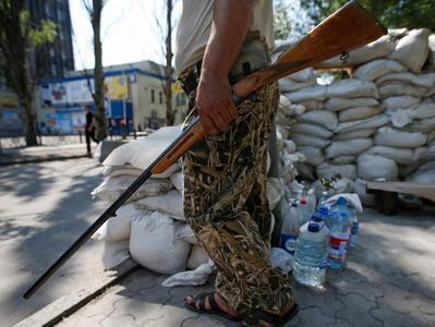 "Работу и чтобы не было войны" - в оккупированном Донбассе уже почти нет откровенных антиукраинских взглядов