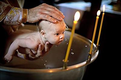 Таинство крещения: что надо знать родителям и крестным