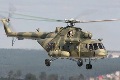 Над КПП «Гуково» и «Донецк» и вдоль границы РФ летают вертолеты Ми-17