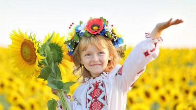Украинцы поровну используют украинский и русский языки – хотя в неформальном общении предпочитают русский
