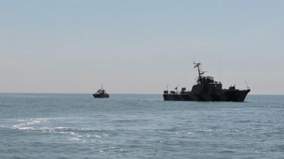 Россия возобновила провокации в Азовском море против украинских катеров