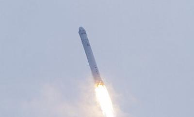 Тестовая версия ракеты Space X взорвалась во время испытаний 