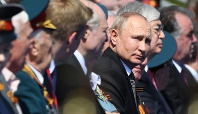 Путин принял парад Победы в Москве (ВИДЕО)