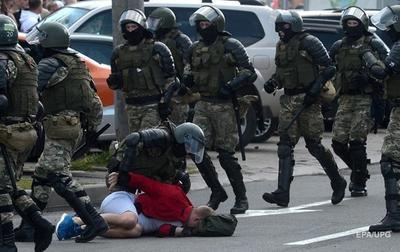 На протестах в Минске задержаны более 400 человек