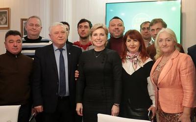 Глава Минреинтеграции Ирина Верещук приехала на Луганщину