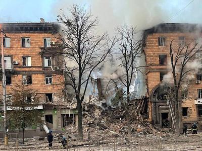Рашисты нанесли массированный ракетаный удар по Запорожью