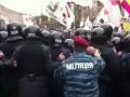 "Беркут" зачищает Крещатик во время суда над Тимошенко (ВИДЕО)