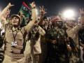 Смерть Муаммара Каддафи: ливийцы празднуют (ВИДЕО)