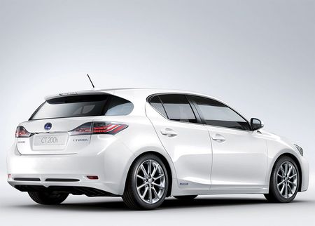 Lexus CT 200h