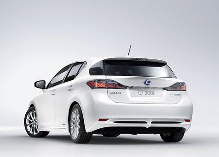 Lexus CT 200h