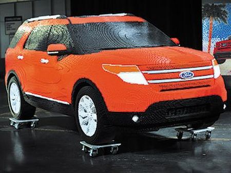 Ford Explorer  Lego