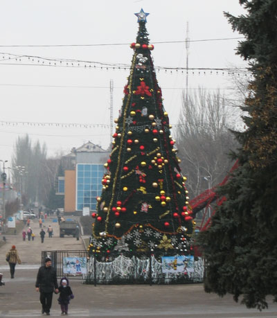 Новогодняя елка в Макеевке