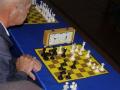 Шахматы и шашки за решеткой