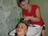Мастер снежнянского салона «Каприз» Татьяна Косенко рекомендует после отпуска провести ламинирование волос - обертывание их воском. Эффект потрясающий!