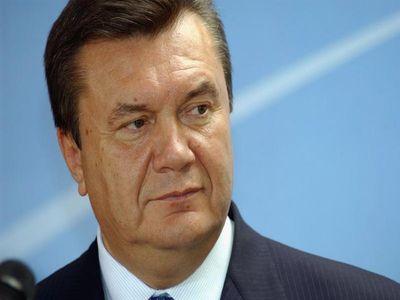 Янукович узаконил поправки в законе о местных выборах  