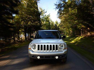 Chrysler  Jeep Patriot ()