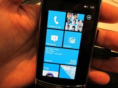 Windows Phone 7  11 