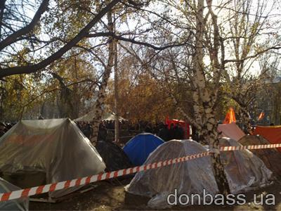 Управление юстиции проверяет решение суда о запрете протестов чернобыльцев в Донецке