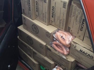 В  Артемовске  "Фантом" задержал два автомобиля с двумя тоннами продуктов питания