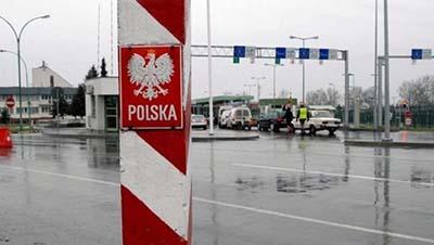 Польские пограничники изымают у украинцев колбасу и мясные изделия