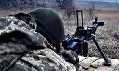 За сутки российско-оккупационные войска 30 раз нарушили перемирие на Донбассе